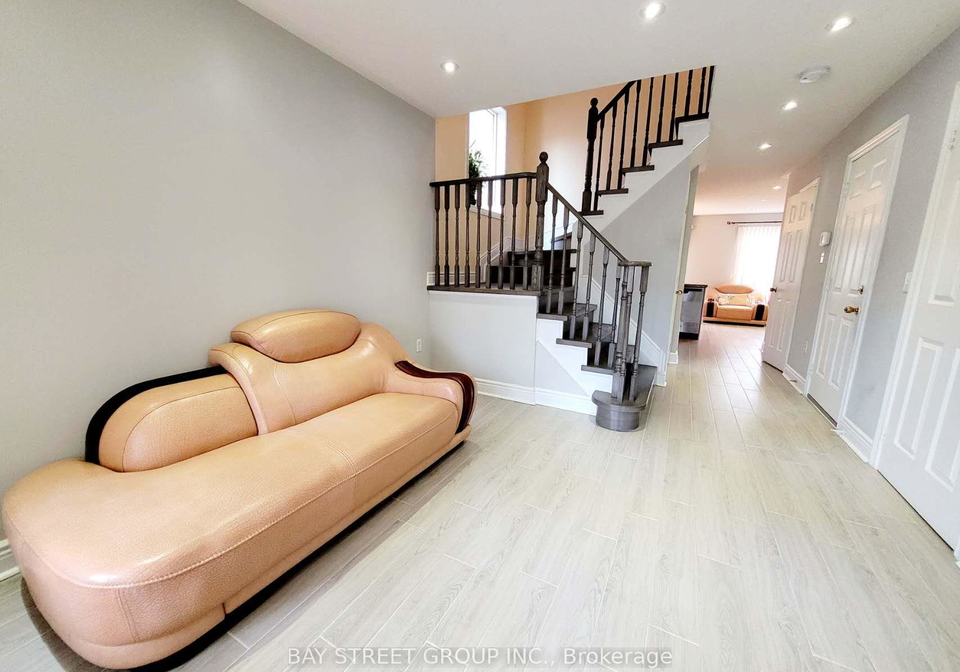14-cornerstone-road-markham-ontario-n12281654