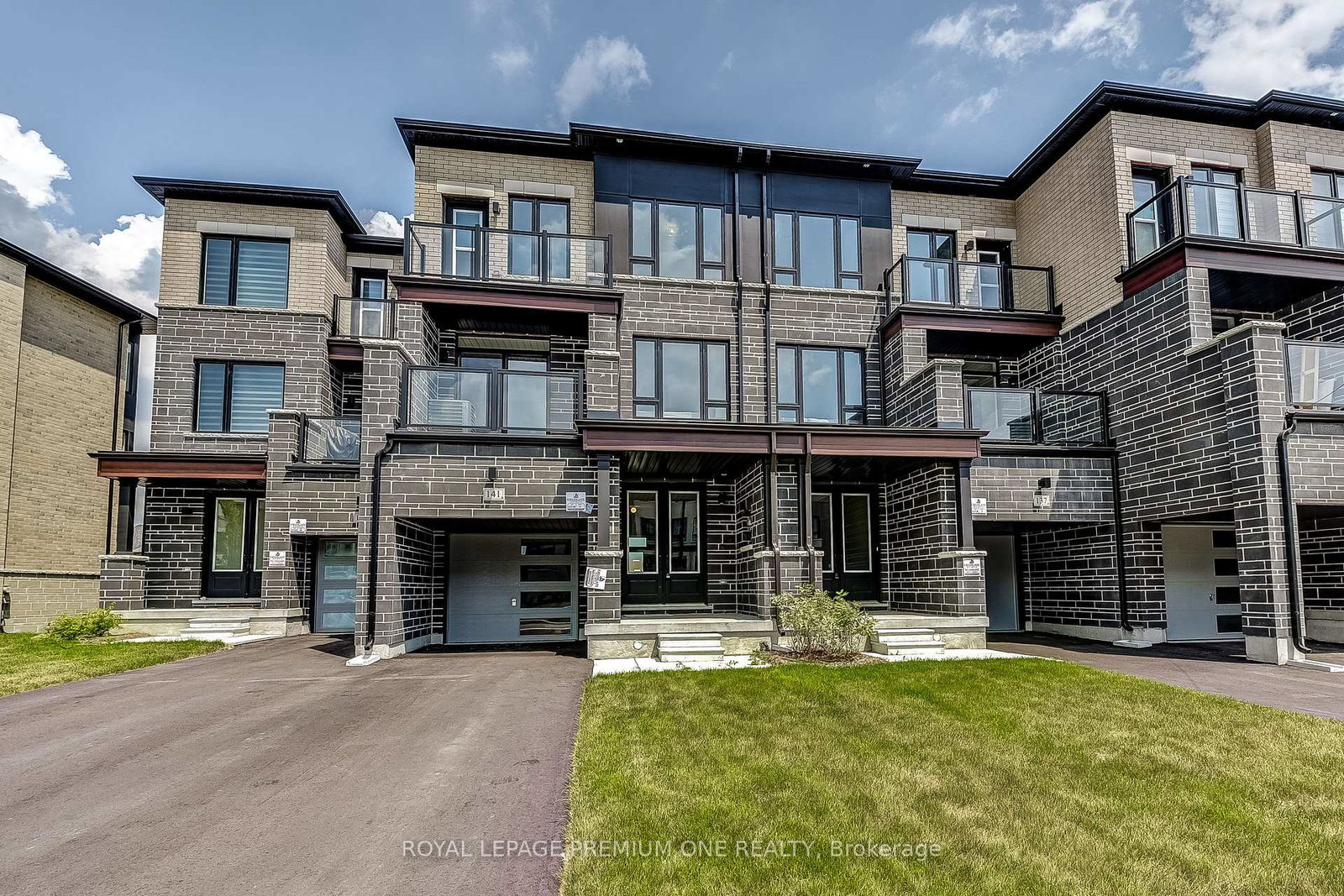 141-tennant-circle-vaughan-ontario-n12281895