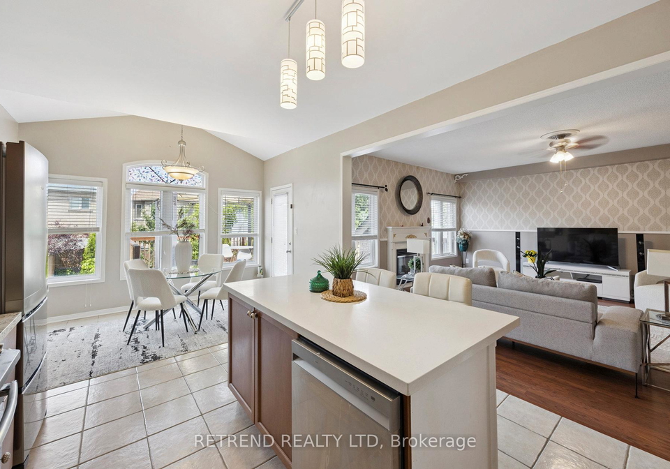 26-booth-street-bradford-west-gwillimbury-ontario-n12282095