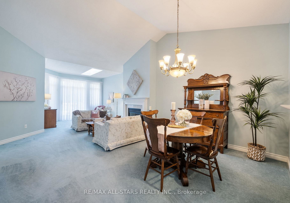 19-christina-falls-way-markham-ontario-n12282434