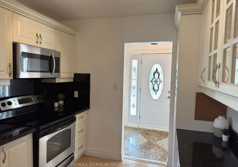 111-bayview-parkway-newmarket-ontario-n12283448