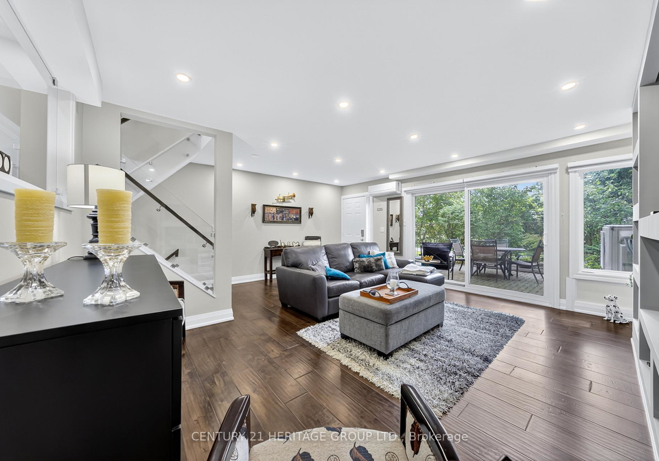 223-milestone-crescent-aurora-ontario-n12284058