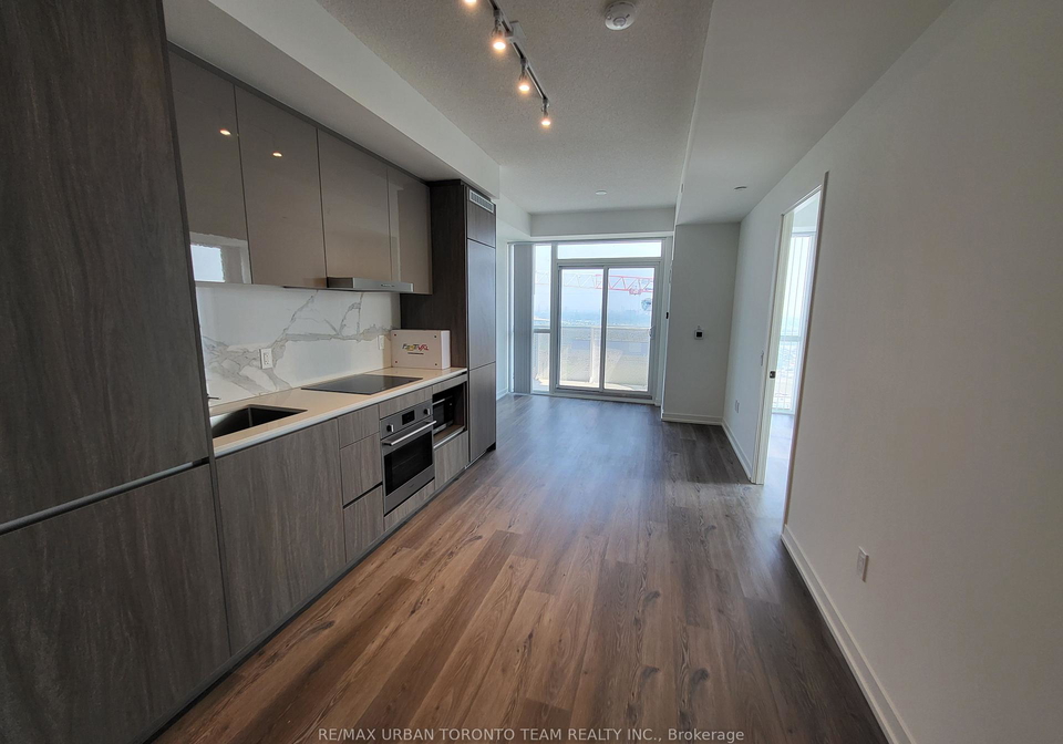 28-interchange-way-vaughan-ontario-n12284402