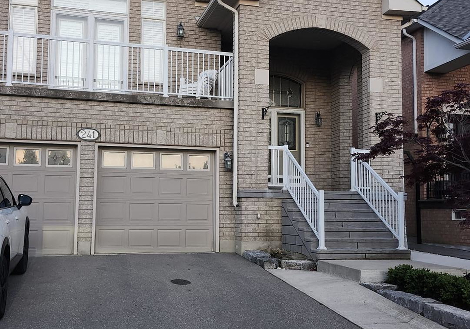 241-sunset-ridge-vaughan-ontario-n12286005