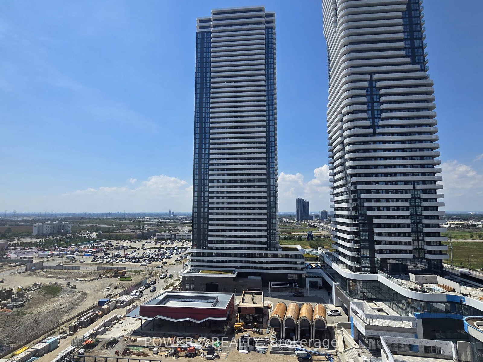 28-interchange-way-vaughan-ontario-n12286911