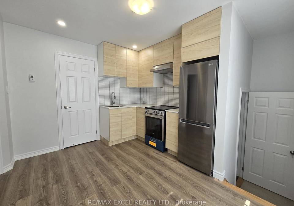 18-waterleaf-road-markham-ontario-n12287135