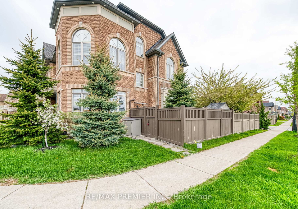 142-moody-drive-vaughan-ontario-n12287172