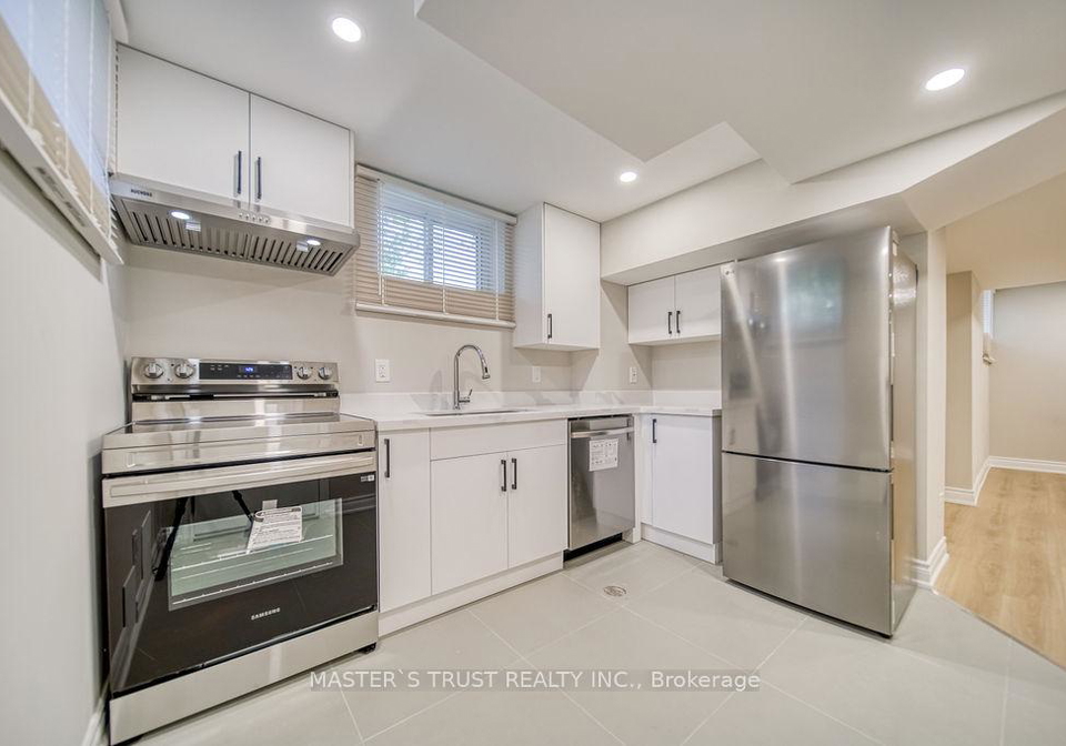 82-oxford-street-richmond-hill-ontario-n12287349