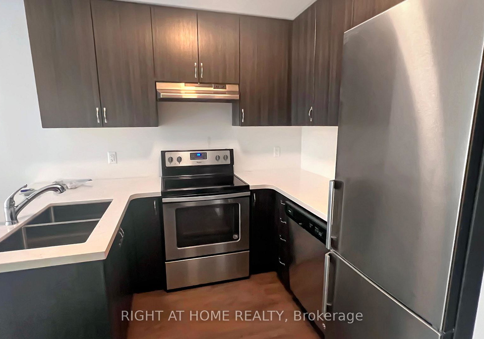 300-alex-gardner-circle-aurora-ontario-n12287465