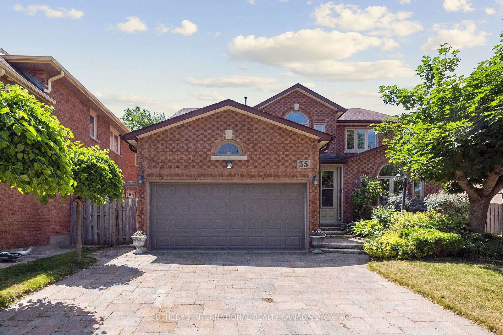 35-lisa-crescent-richmond-hill-ontario-n12287668