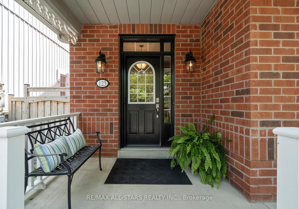 123-the-fairways-na-markham-ontario-n12287808