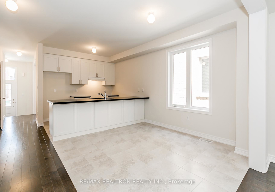 33-applegate-drive-east-gwillimbury-ontario-n12288491