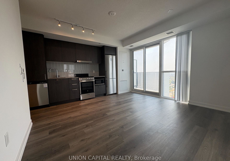 195-commerce-street-vaughan-ontario-n12289213