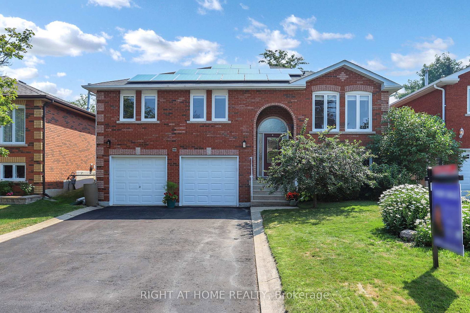 93-compton-crescent-bradford-west-gwillimbury-ontario-n12289440
