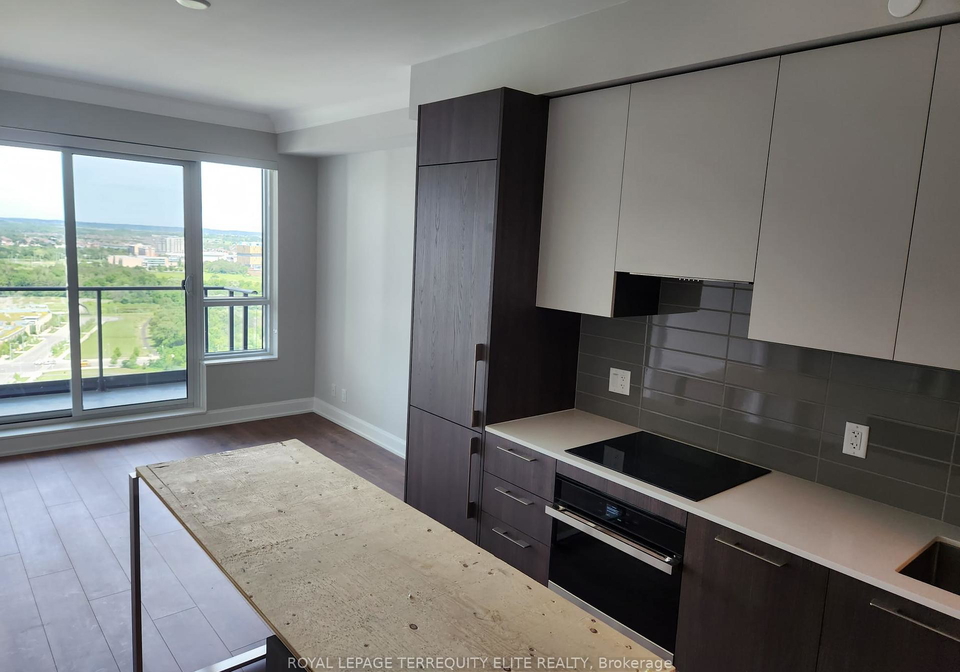 8-water-walk-drive-markham-ontario-n12289496