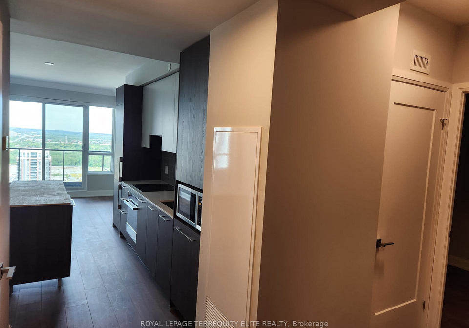 8-water-walk-drive-markham-ontario-n12289496