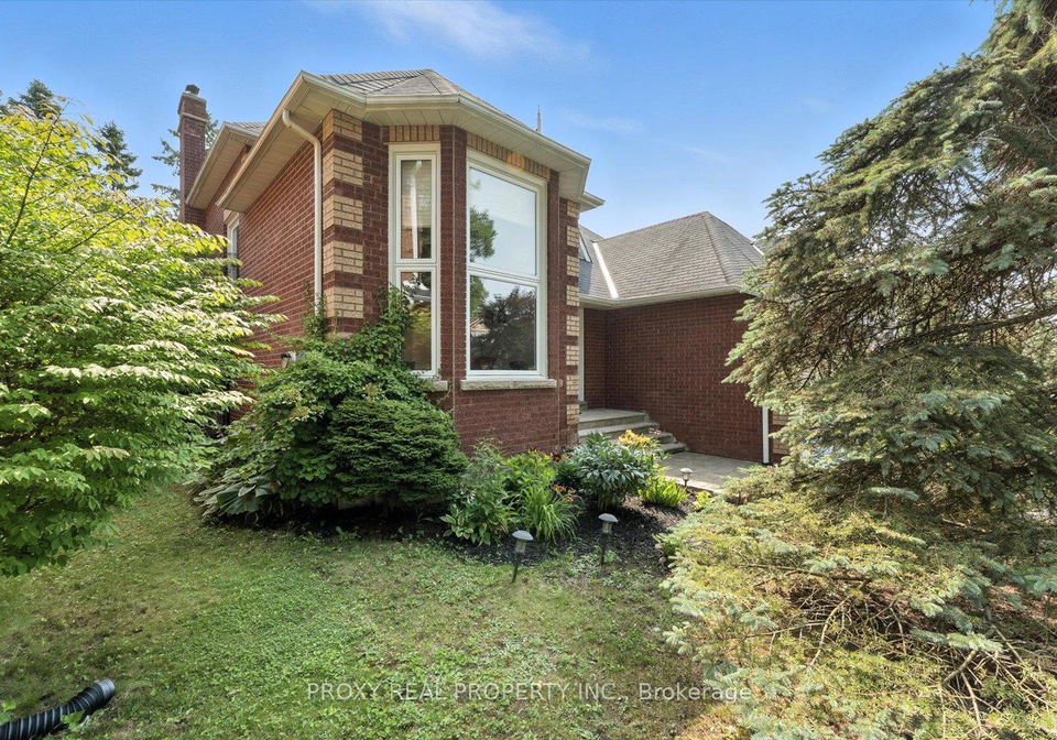 62-sisman-avenue-aurora-ontario-n12290109