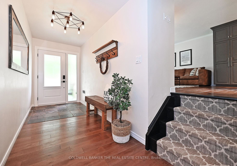 15-earls-court-east-gwillimbury-ontario-n12290218
