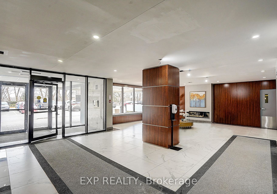 60-inverlochy-boulevard-markham-ontario-n12290387