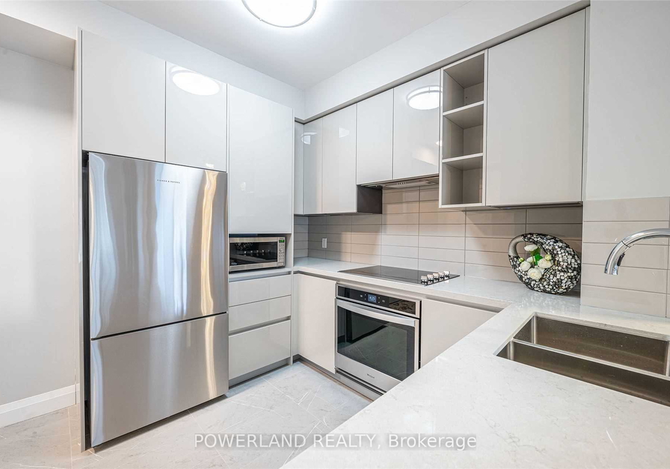 398-highway-7-street-e-e-richmond-hill-ontario-n12290629
