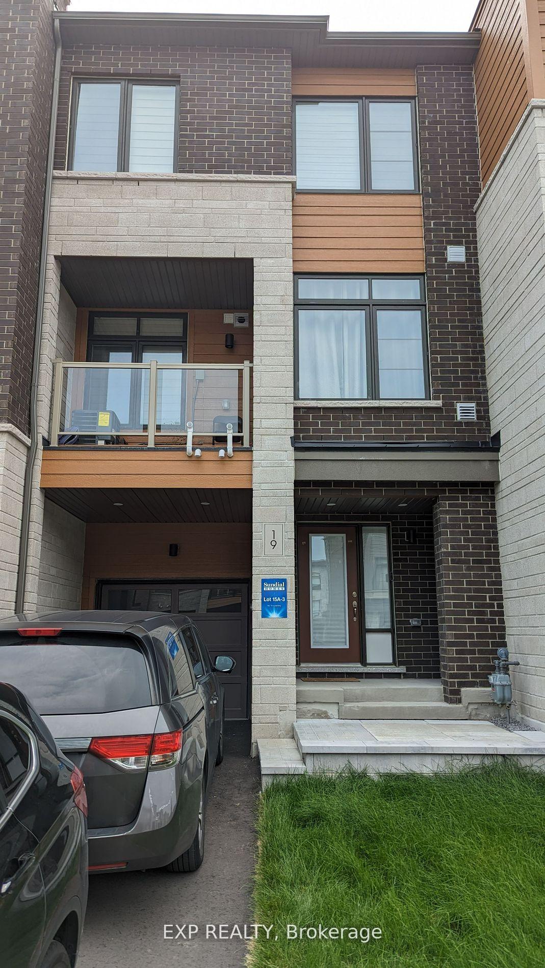 19-delano-way-newmarket-ontario-n12291312