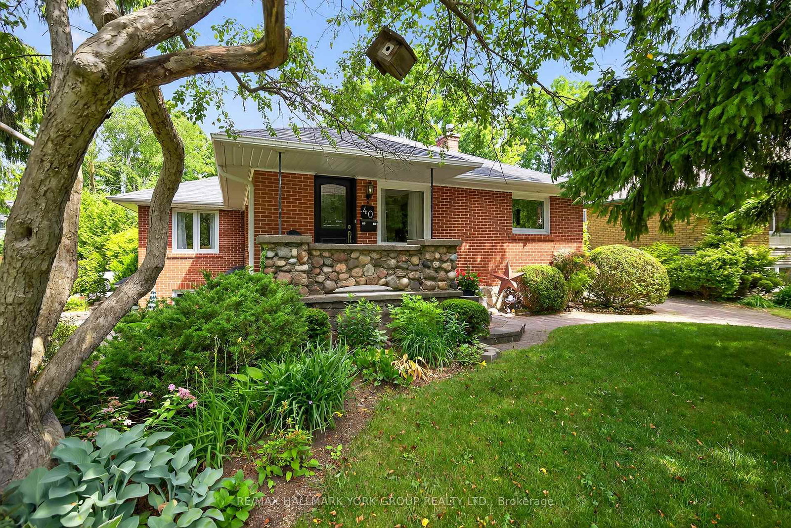 40-kennedy-street-e-e-aurora-ontario-n12291633