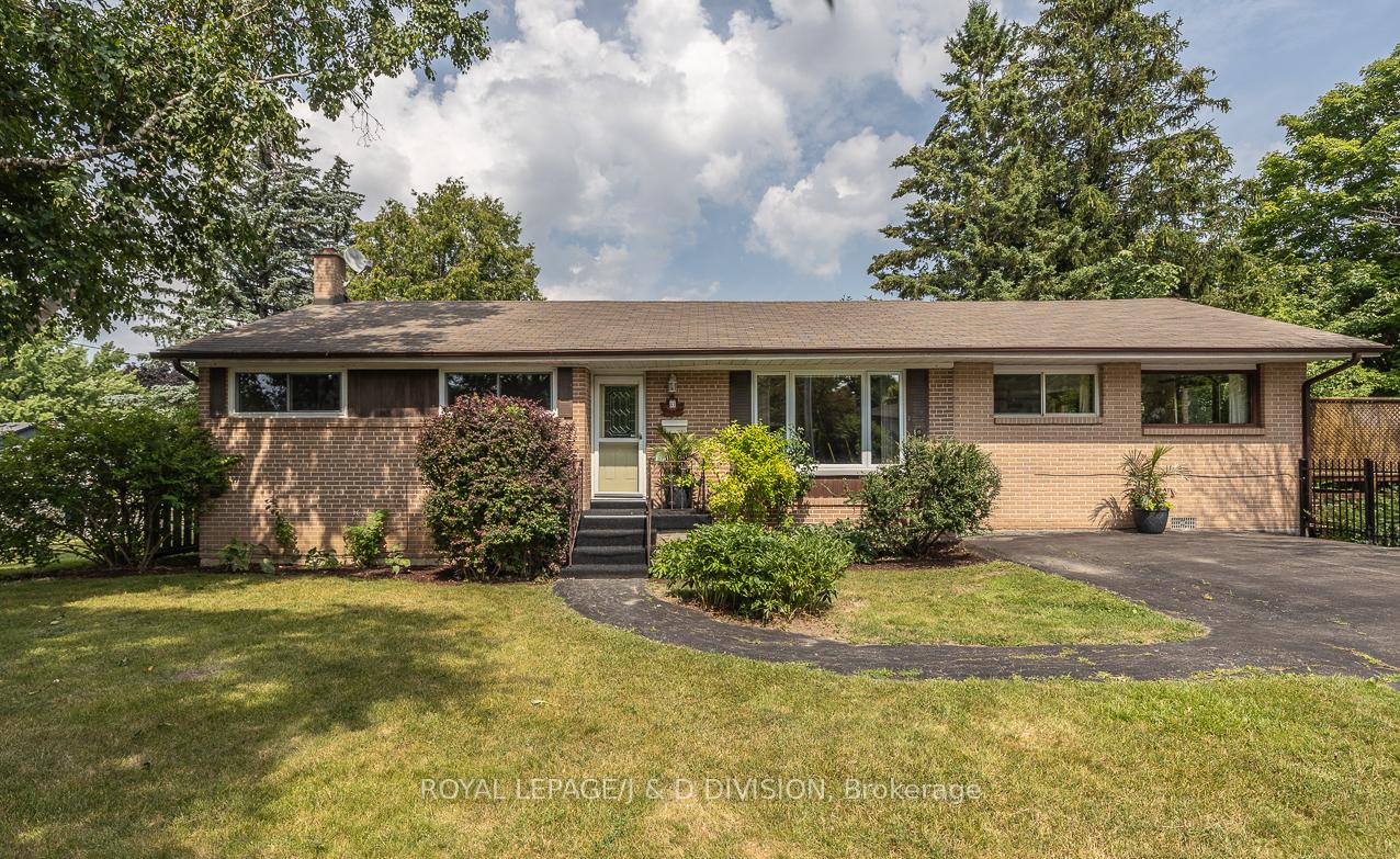 87-child-drive-aurora-ontario-n12291732