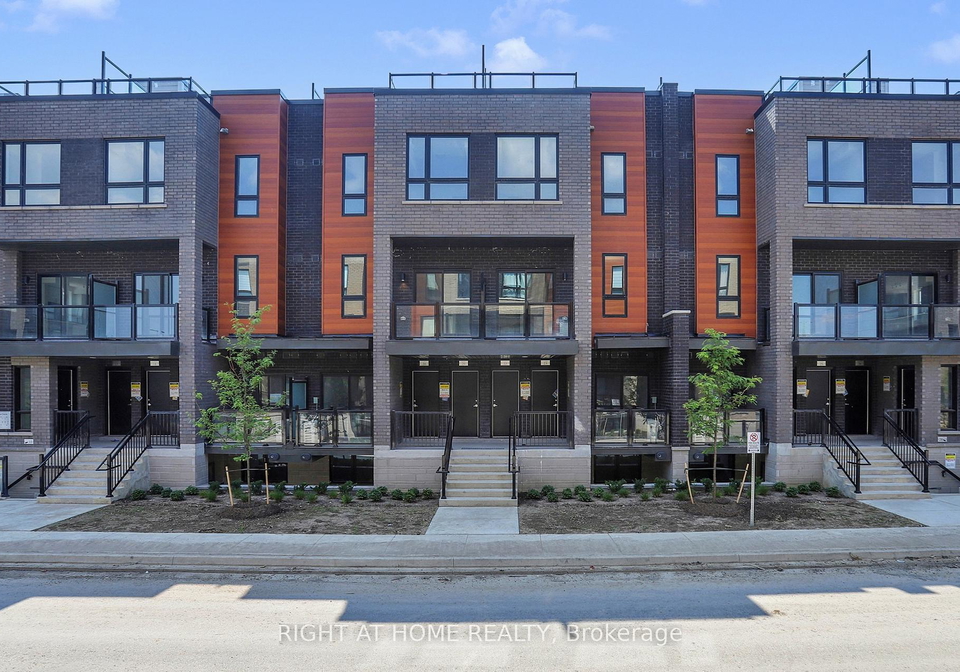 17-lytham-green-circle-newmarket-ontario-n12292365