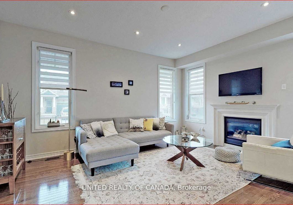 2-thistle-avenue-richmond-hill-ontario-n12293599
