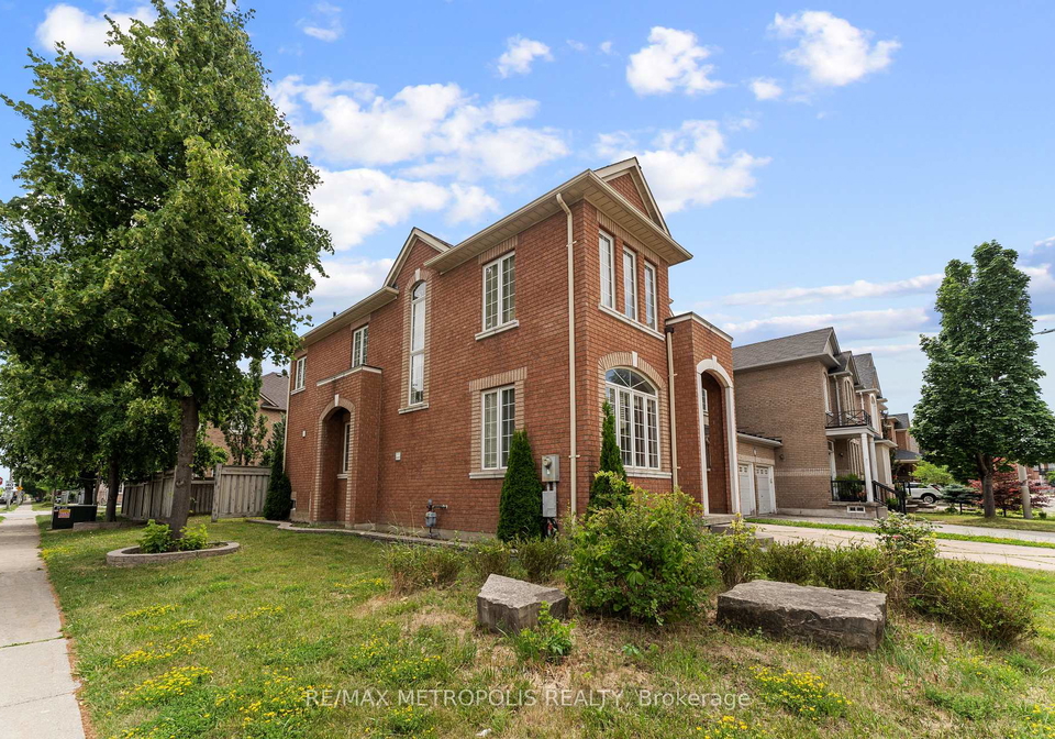1-st-etienne-drive-vaughan-ontario-n12294059