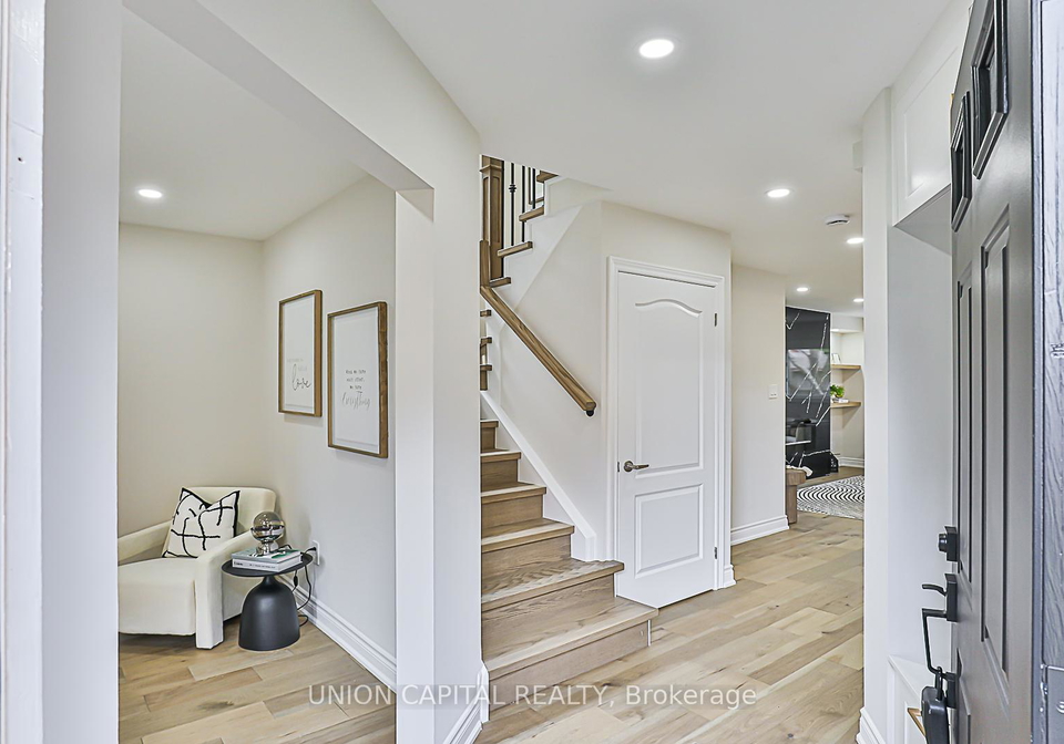 11-newmill-crescent-richmond-hill-ontario-n12294088