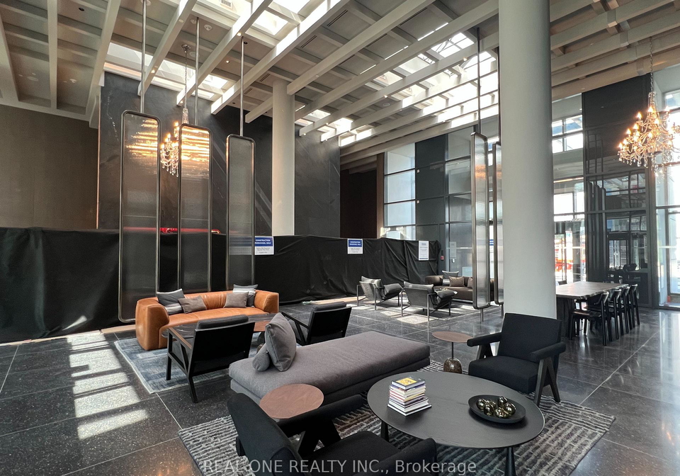 28-interchange-way-vaughan-ontario-n12294346