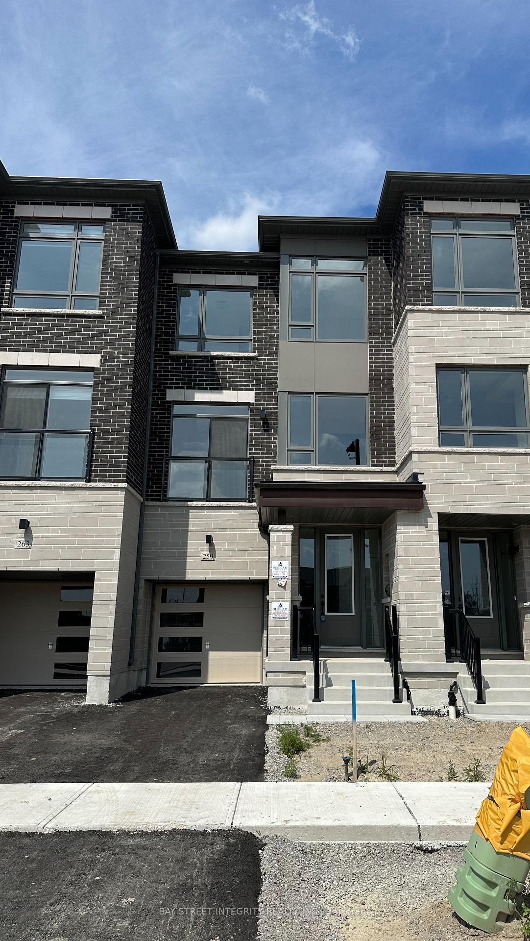 259-tennant-circle-vaughan-ontario-n12295558
