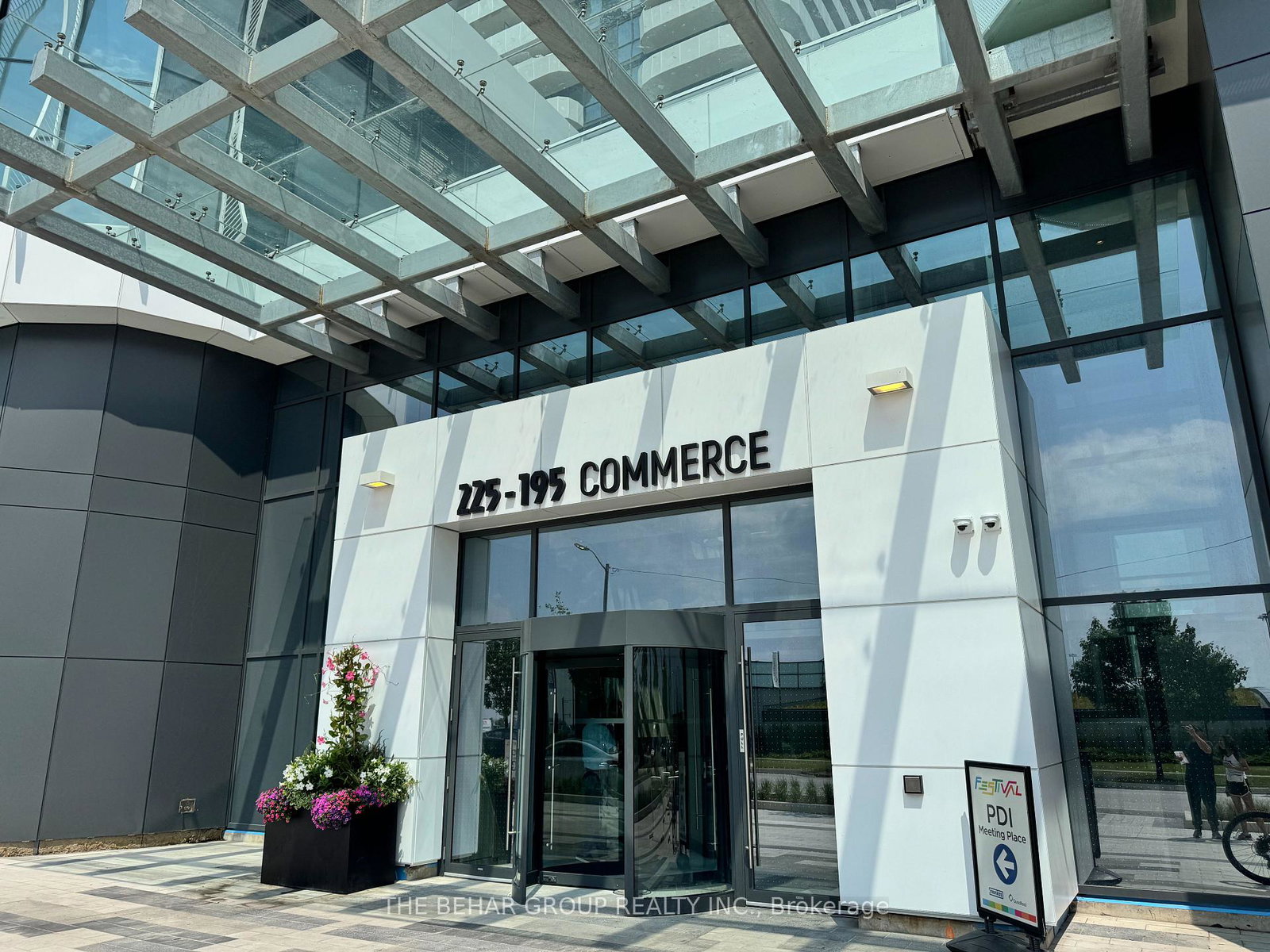 225-commerce-street-vaughan-ontario-n12296002