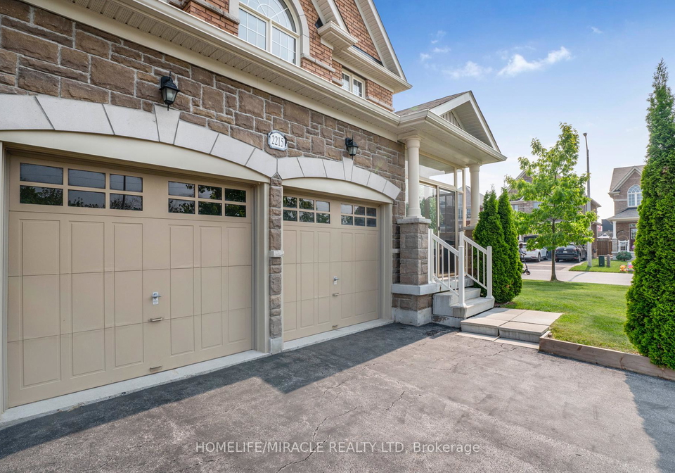 2215-dawson-crescent-innisfil-ontario-n12296343