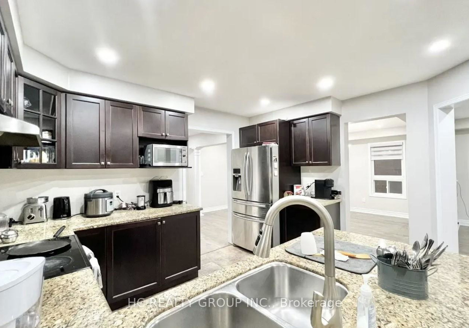 8-carter-street-bradford-west-gwillimbury-ontario-n12296486