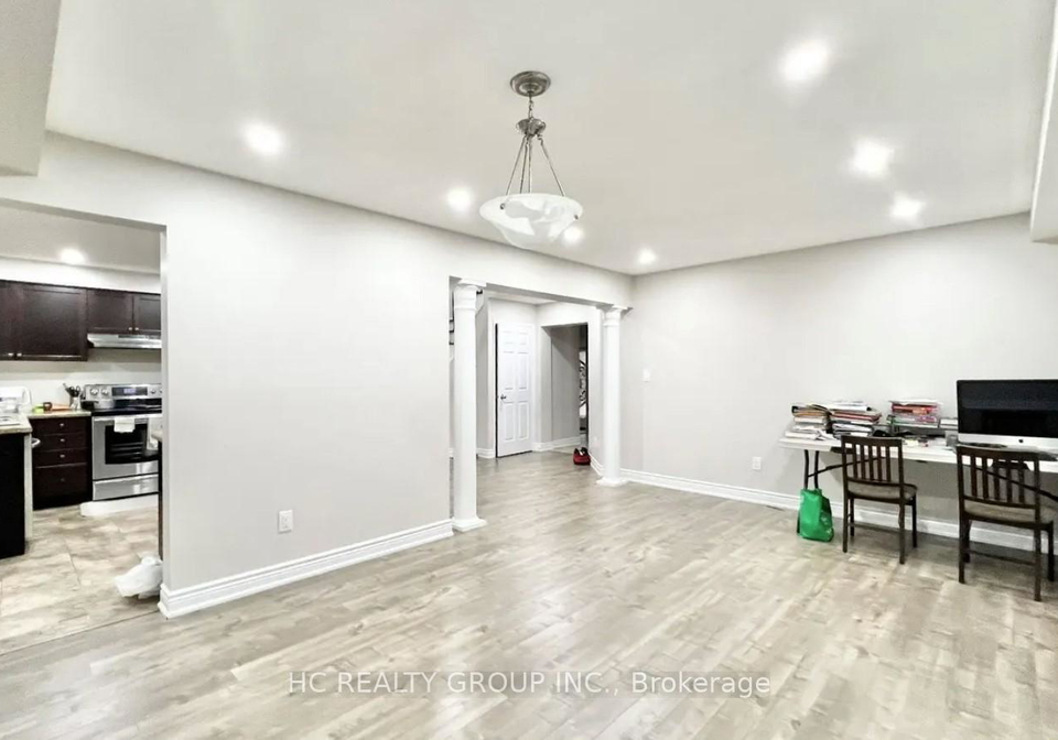 8-carter-street-bradford-west-gwillimbury-ontario-n12296486