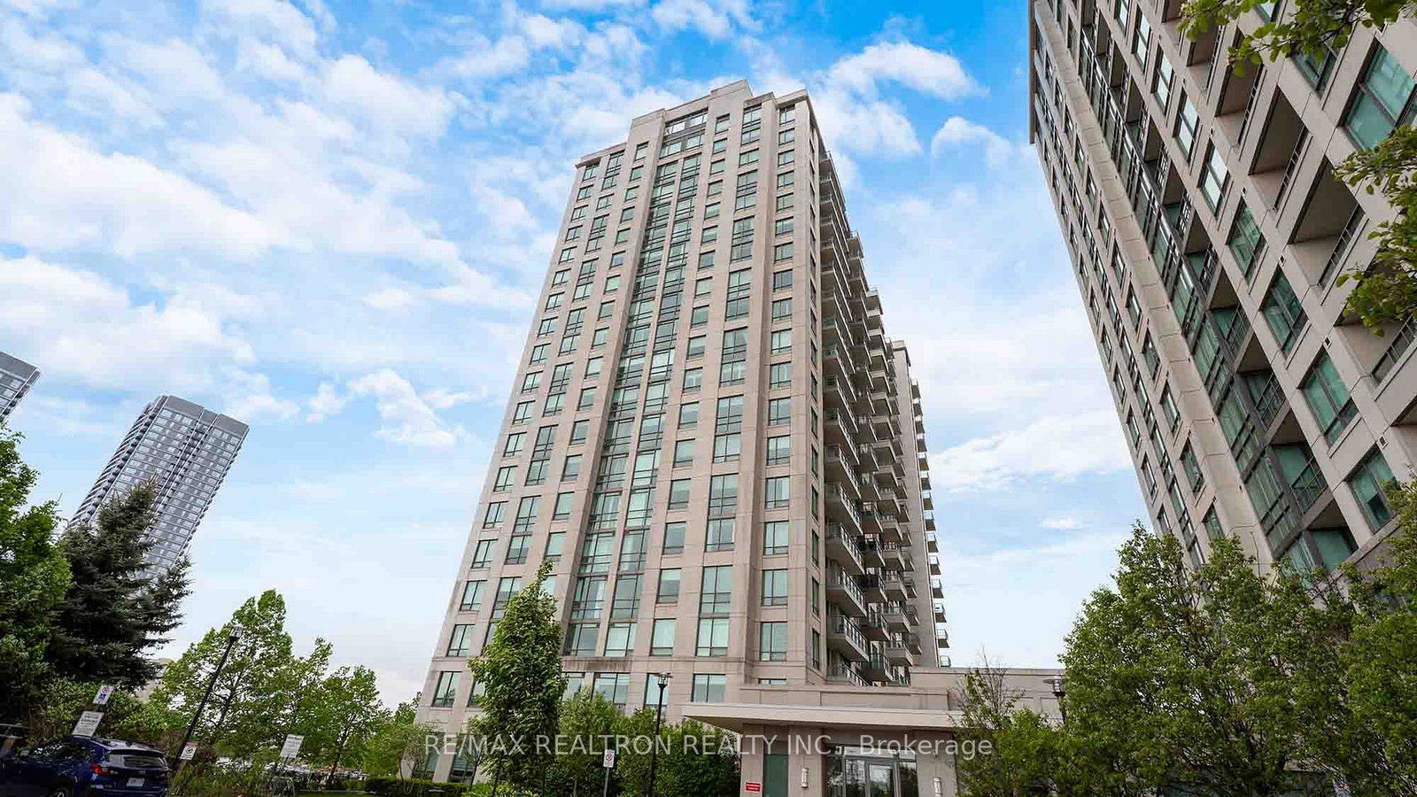 88-promenade-circle-vaughan-ontario-n12297529