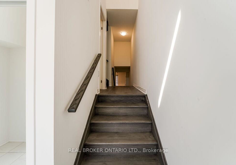 34-totten-trail-new-tecumseth-ontario-n12297575