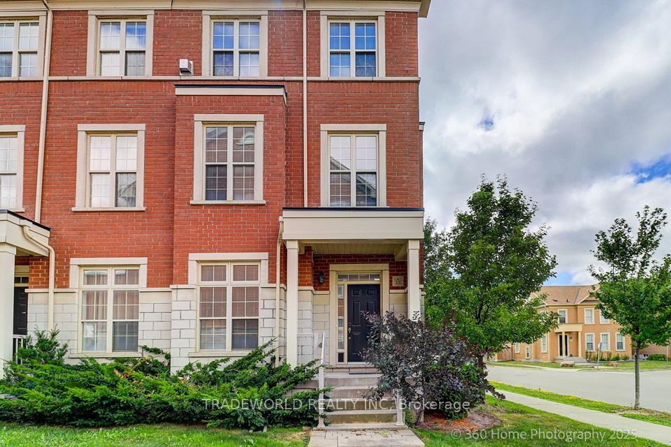 13-empress-of-australia-lane-markham-ontario-n12297790