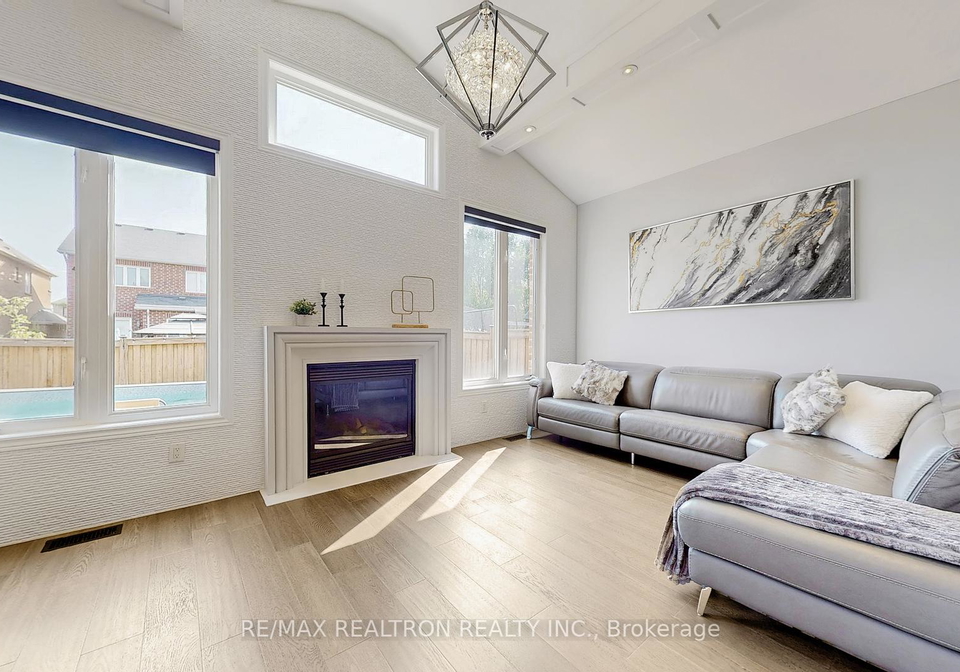 99-blue-dasher-boulevard-bradford-west-gwillimbury-ontario-n12297905