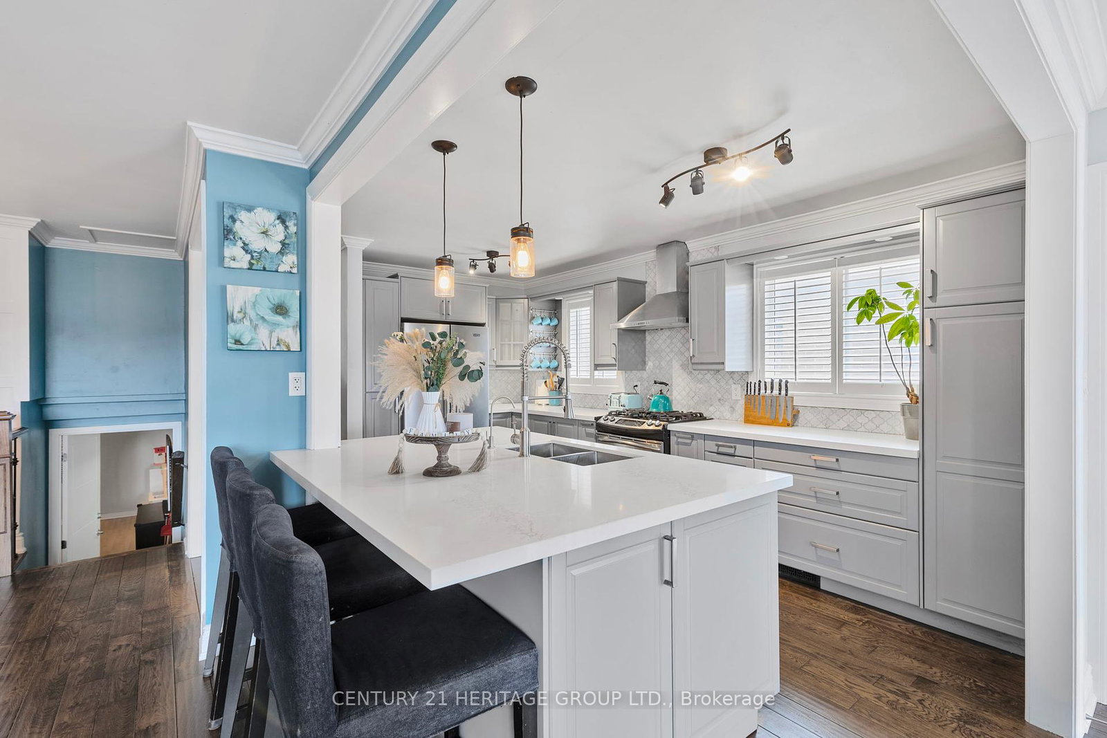 53-turner-court-bradford-west-gwillimbury-ontario-n12298112