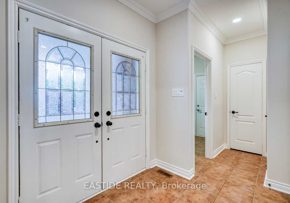 659-mariner-lane-newmarket-ontario-n12299119