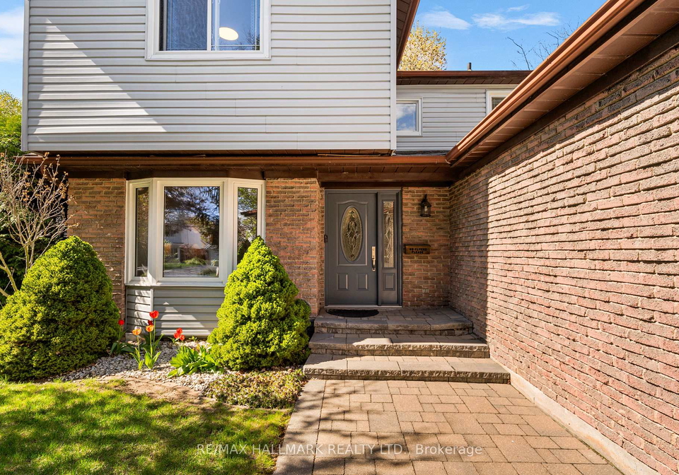 28-drumern-crescent-richmond-hill-ontario-n12299500