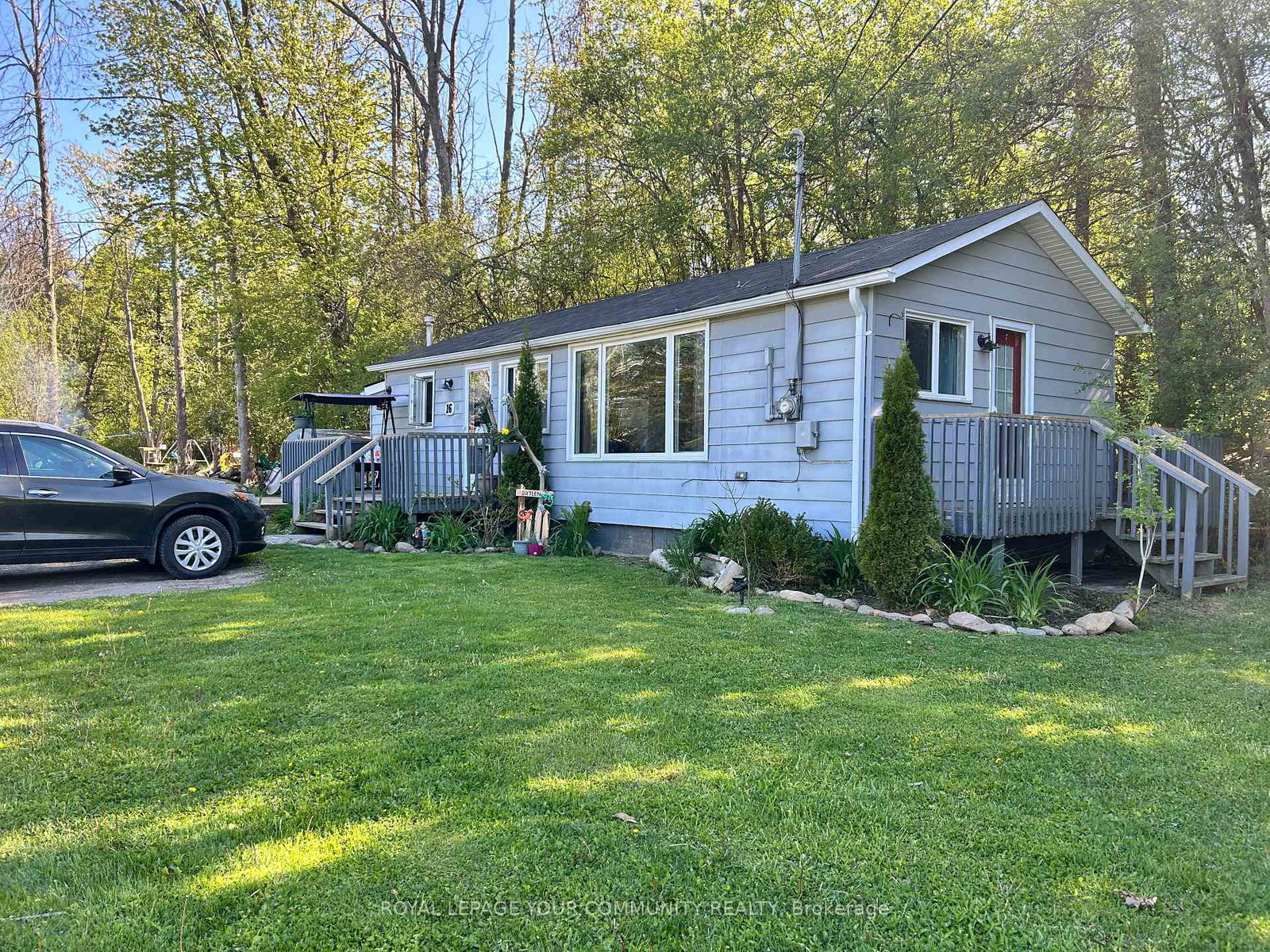 16-christidis-drive-georgina-ontario-n12299629