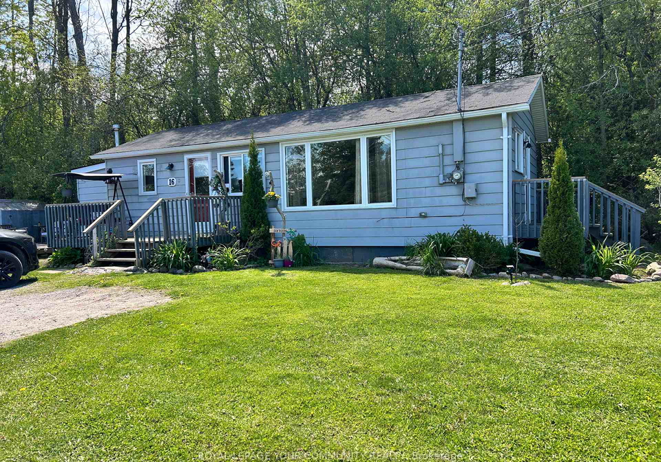 16-christidis-drive-georgina-ontario-n12299629