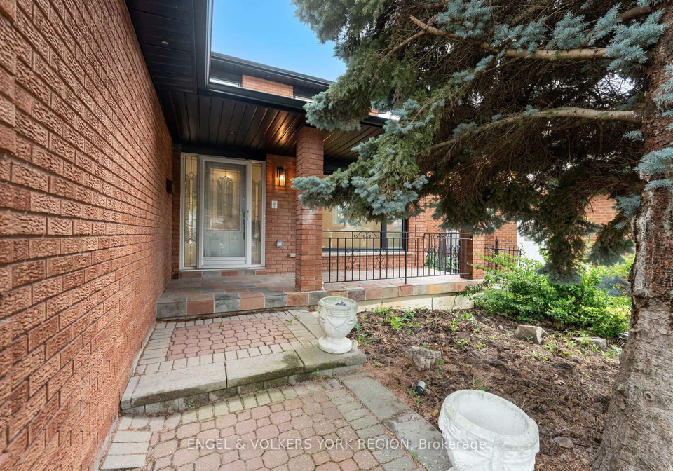 49-thistle-ridge-drive-vaughan-ontario-n12299948