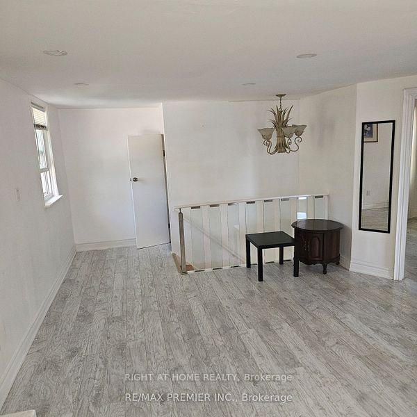 64-wellington-street-e-e-aurora-ontario-n12300244