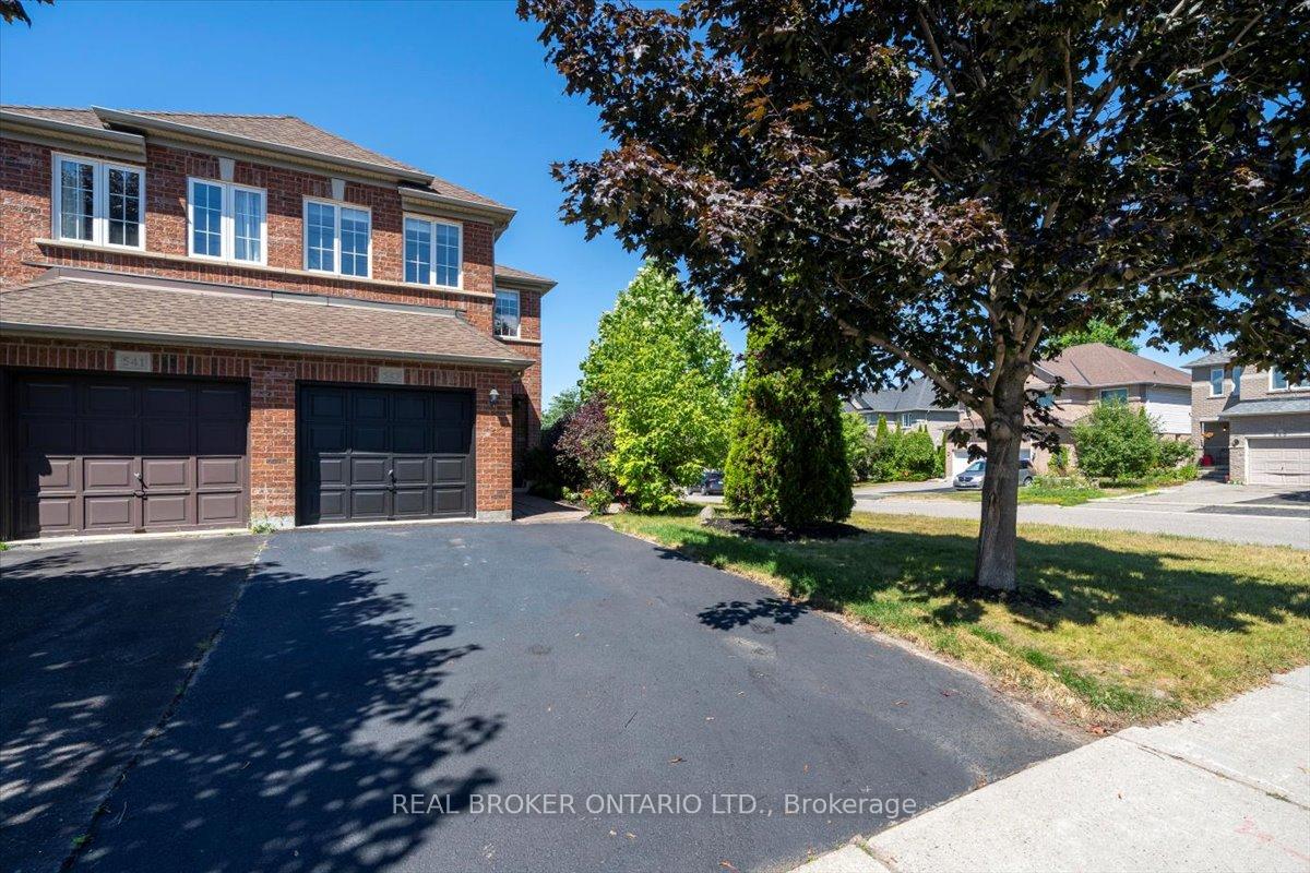 543-heddle-crescent-newmarket-ontario-n12301114