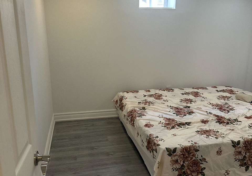 306-salisbury-lane-newmarket-ontario-n12301231